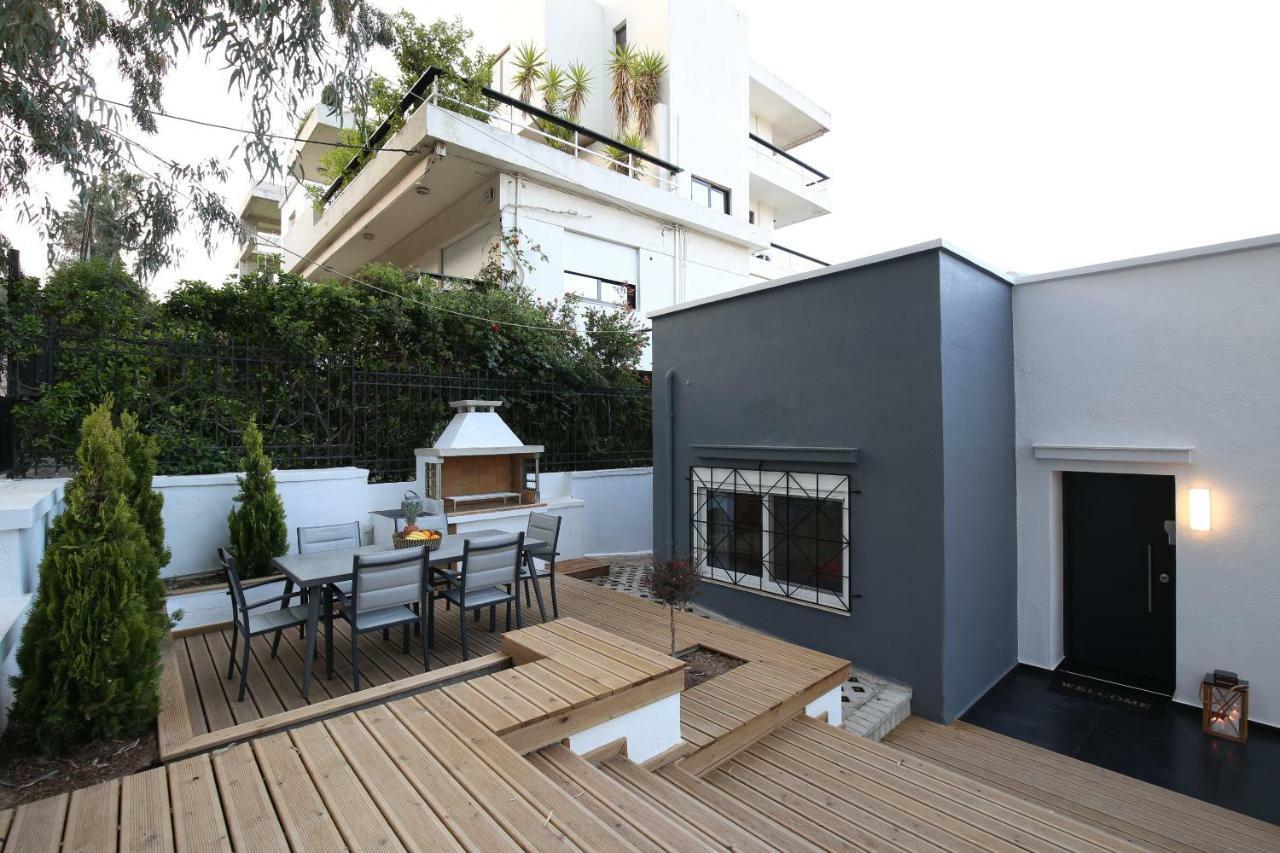 Little Small Villa In Psychiko, Atenas Exterior foto